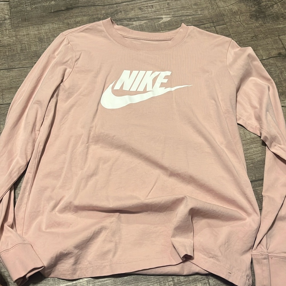 Nike long sleeve shirt